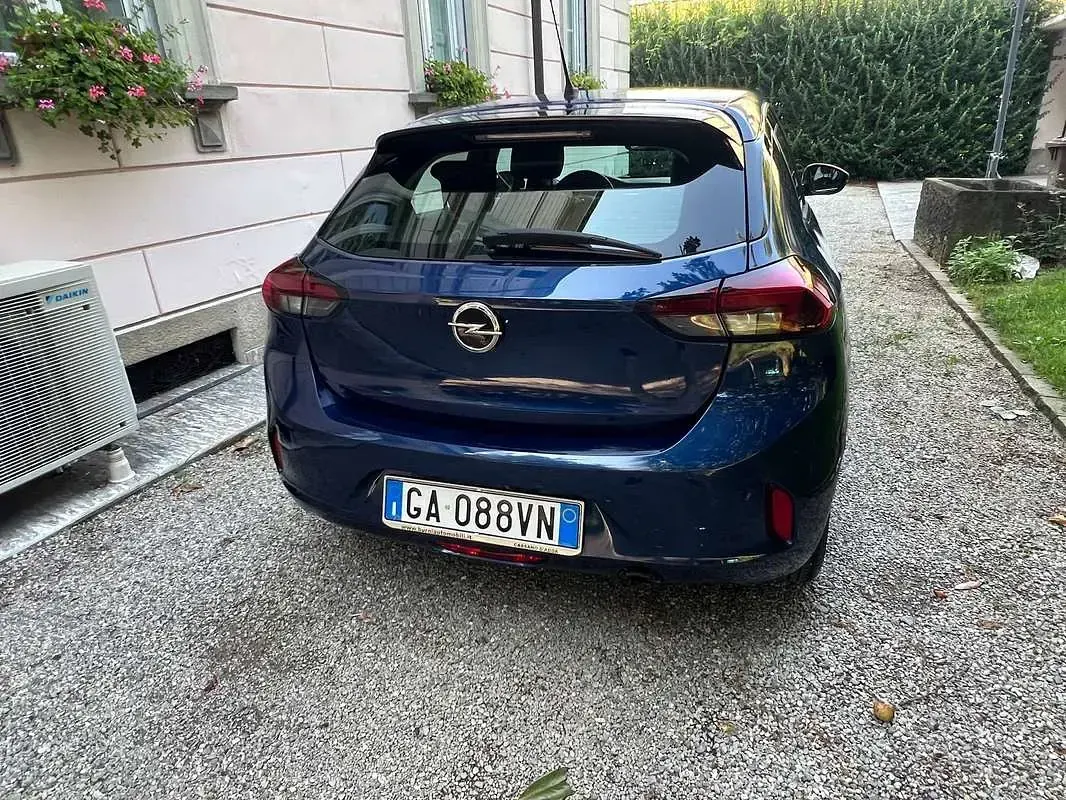 Usata Opel Corsa Elegance 75 CV (55 kW) 2020 Blu/azzurro Utilitaria