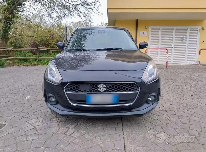 Usata Suzuki Swift 90 CV (66 kW) 2019 Nero Utilitaria
