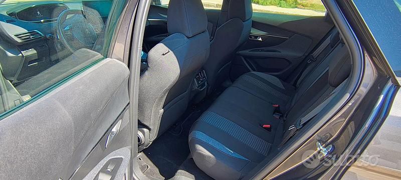 Usata Peugeot 3008 131 CV (96 kW) 2021 Grigio Berlina
