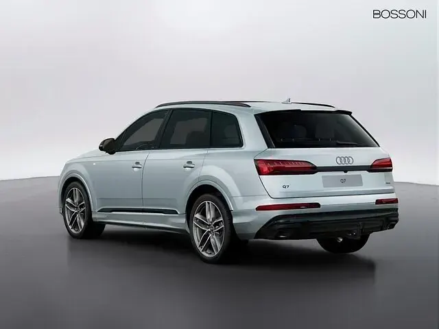 Usata Audi Q7 S-Line 286 CV (210 kW) 2024 Grigio SUV