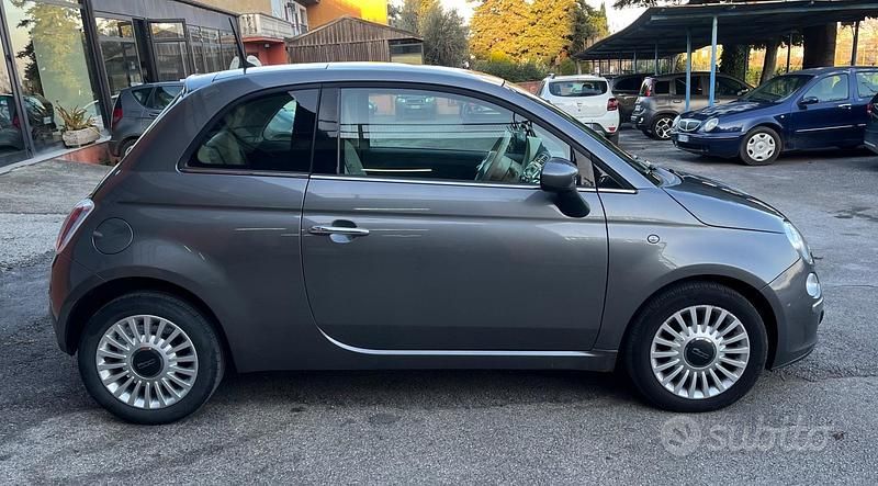Usata Fiat 500 Lounge 70 CV (51 kW) 2013 Grigio Utilitaria