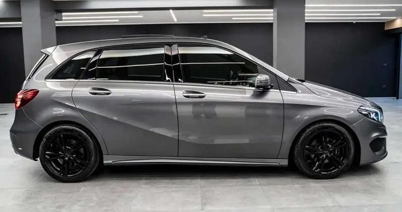 Usata Mercedes B200 136 CV (100 kW) 2017 Monovolume