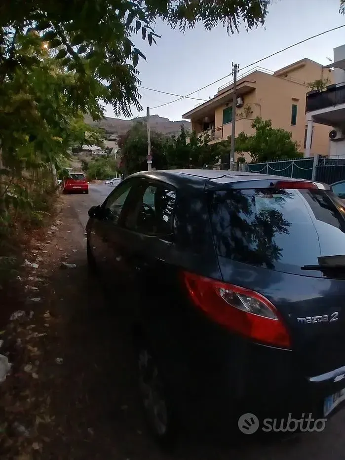 Usata Mazda 2 75 CV (55 kW) 2007 Utilitaria
