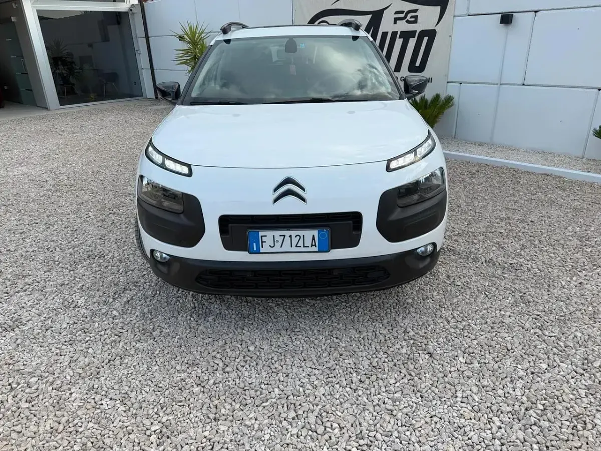 Usata Citroën C4 Feel 99 CV (72 kW) 2017 Bianco Berlina