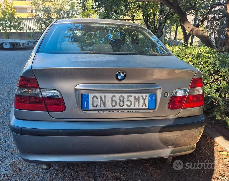 Usata BMW 320 150 CV (110 kW) 2004 Grigio Berlina