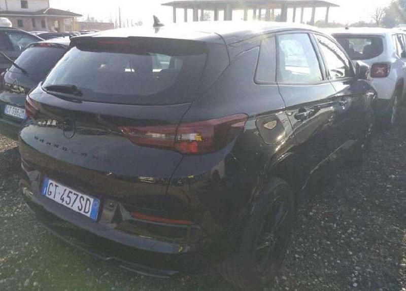 Usata Opel Grandland X 131 CV (96 kW) 2024 Nero / metallizzato SUV