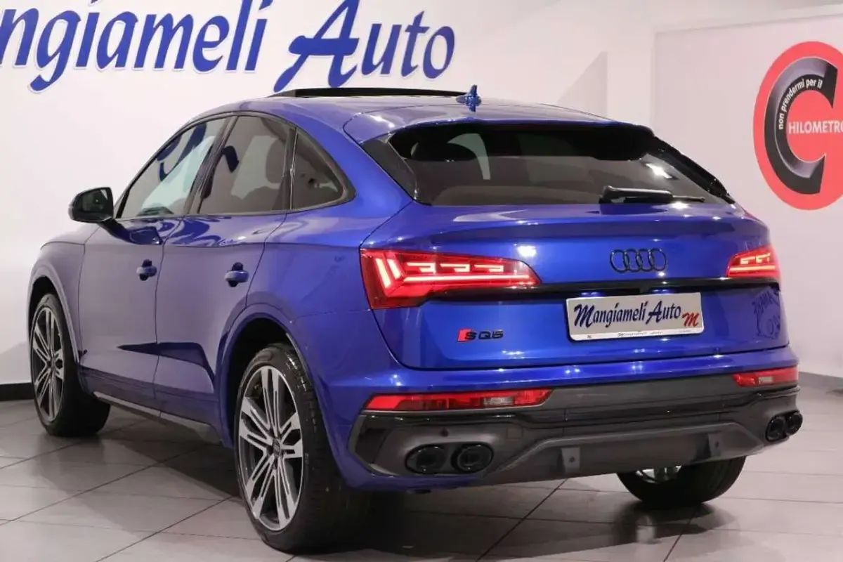 Usata Audi SQ5 Sport 341 CV (250 kW) 2023 Blu/azzurro SUV