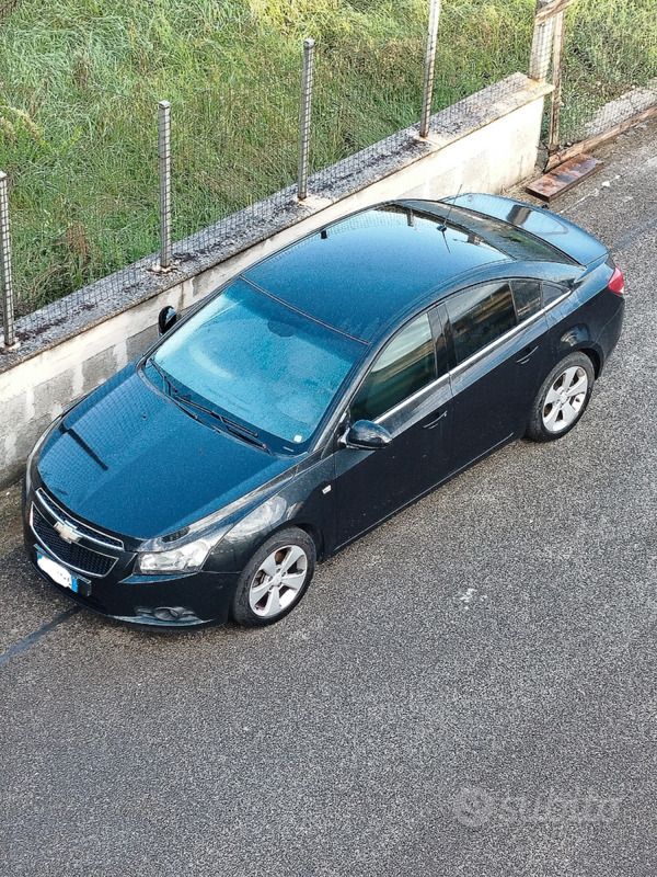Usata 2010 Chevrolet Cruze LT Tre volumi | 500 € - Immagine 1/4