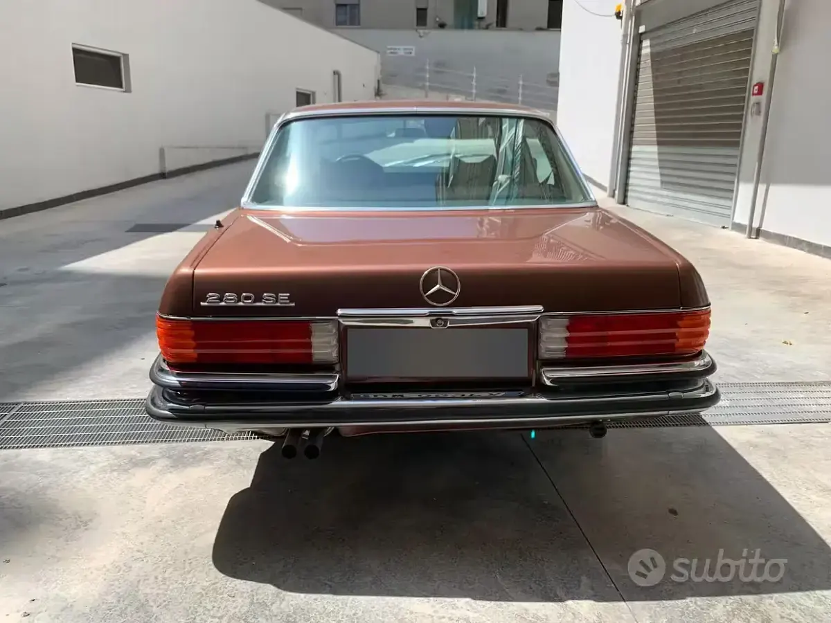 Usata Mercedes 280 SE 200 CV (147 kW) 1970 Marrone Berlina