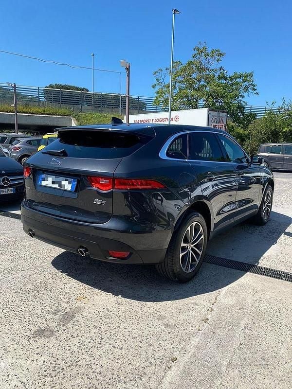 Usata Jaguar F-Pace R-Dynamic 180 CV (132 kW) 2019 SUV