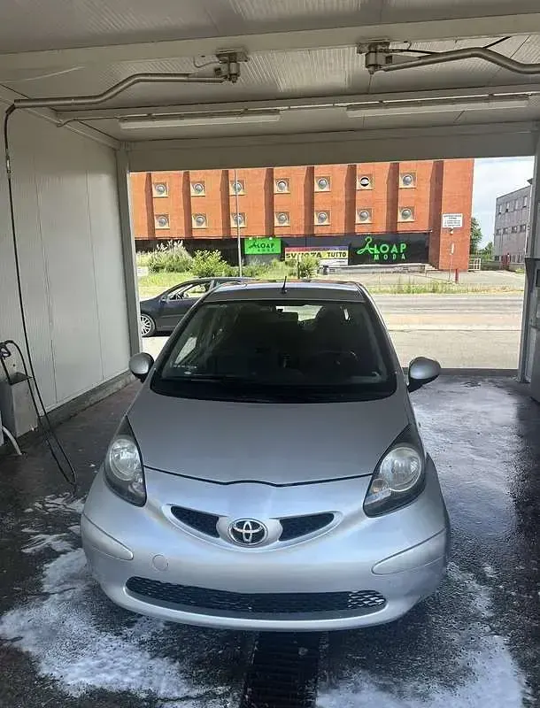 Usata Toyota Aygo 68 CV (50 kW) 2008 Utilitaria