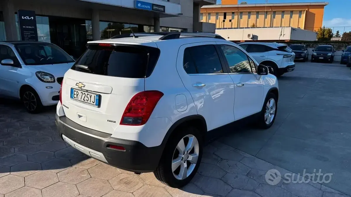 Usata Chevrolet Trax 131 CV (96 kW) 2013 Bianco SUV