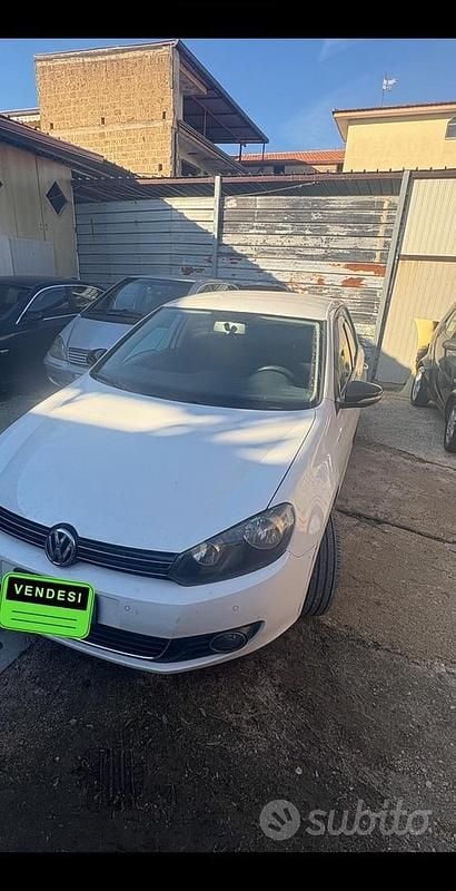 Usata VW Golf 105 CV (77 kW) 2012 Bianco Coupé