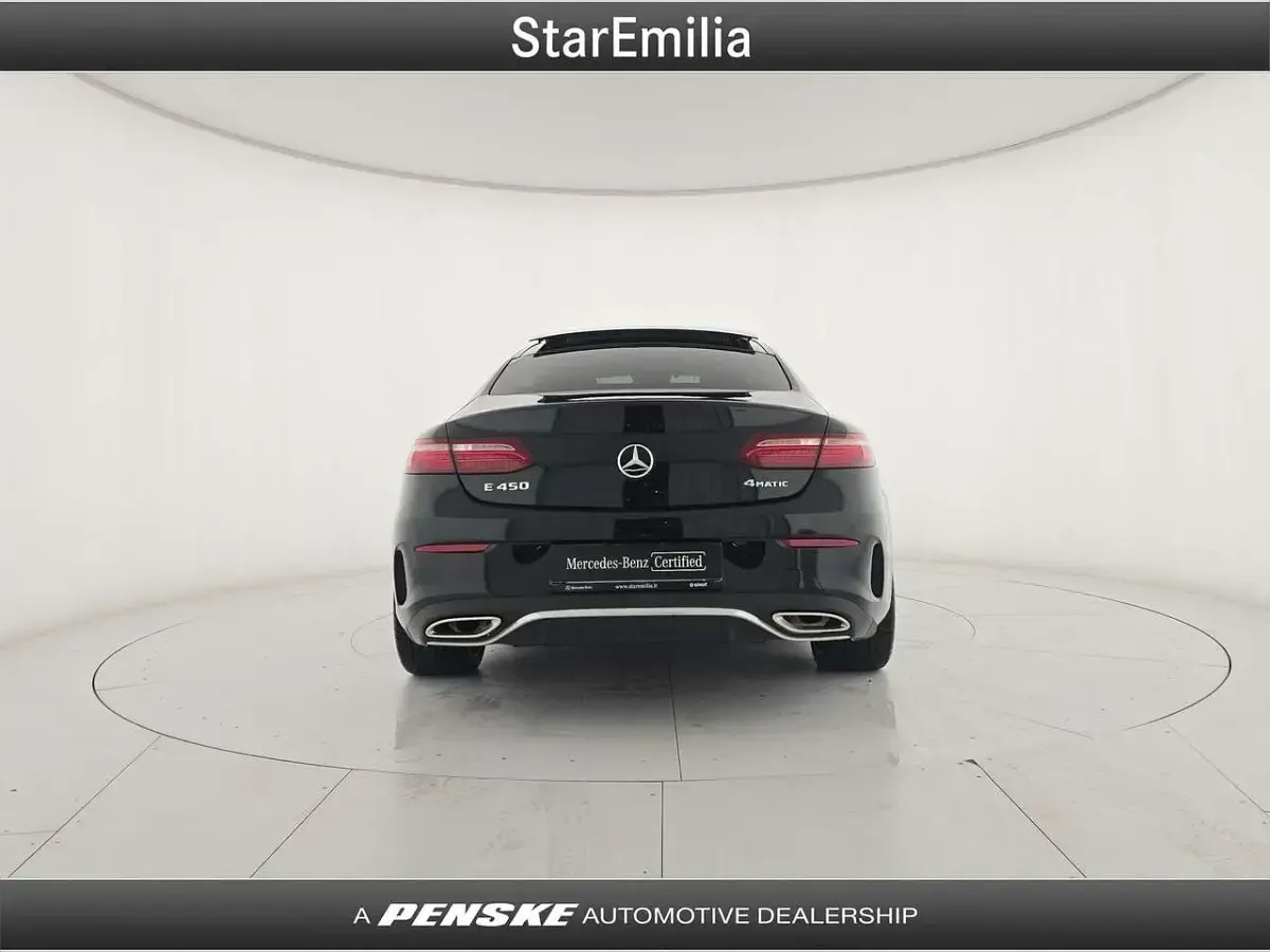 Usata Mercedes E450 Premium Plus 367 CV (269 kW) 2022 Other Coupé