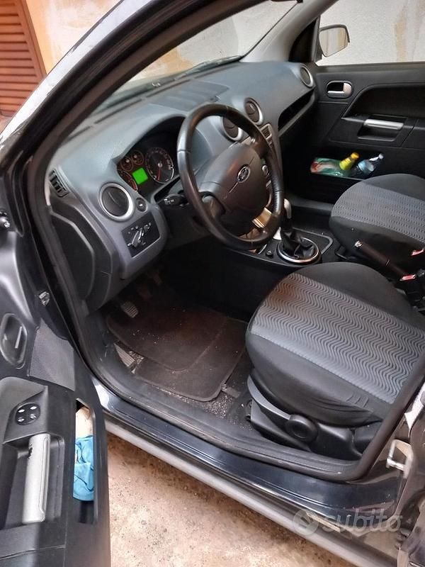 Usata Ford Fusion 2008 Nero Berlina