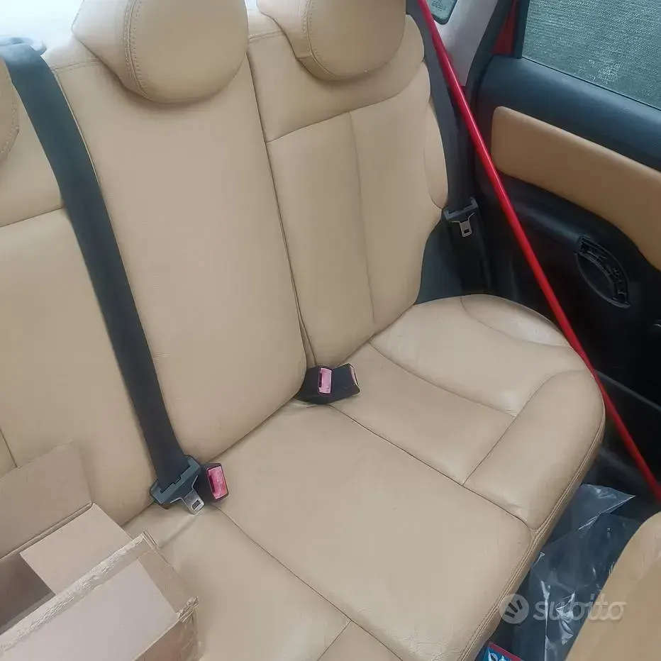 Usata Citroën C3 90 CV (66 kW) 2005 Rosso Berlina