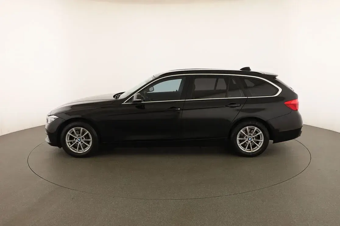 Usata BMW 318 Advantage 150 CV (110 kW) 2017 Nero Station wagon