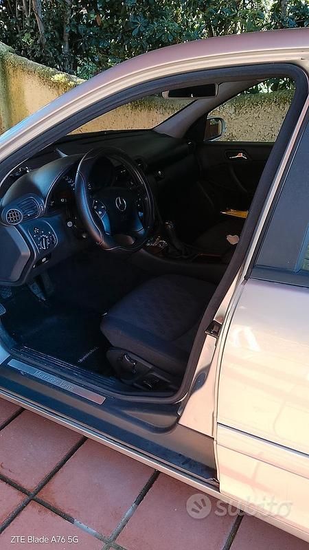 Usata Mercedes C200 2003 Grigio Berlina