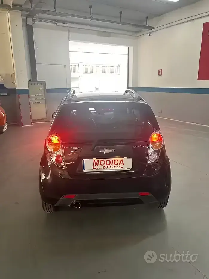 Usata Chevrolet Spark LS 79 CV (58 kW) 2010 Nero Utilitaria