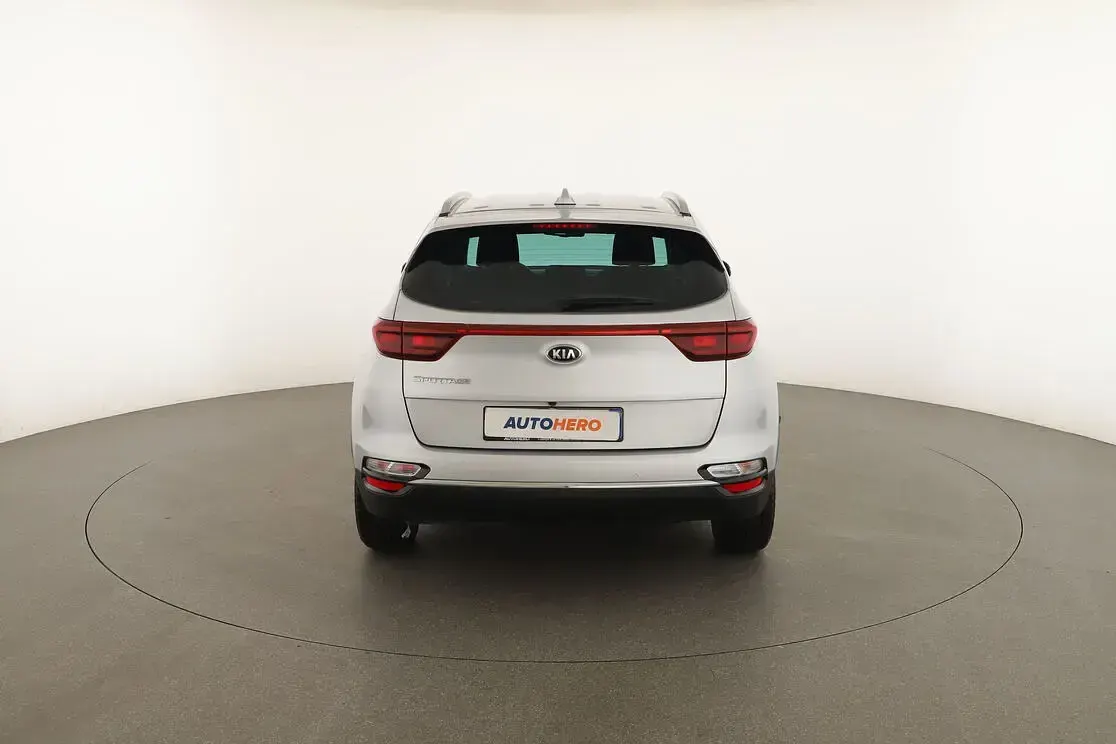 Usata Kia Sportage 116 CV (85 kW) 2019 Argento SUV