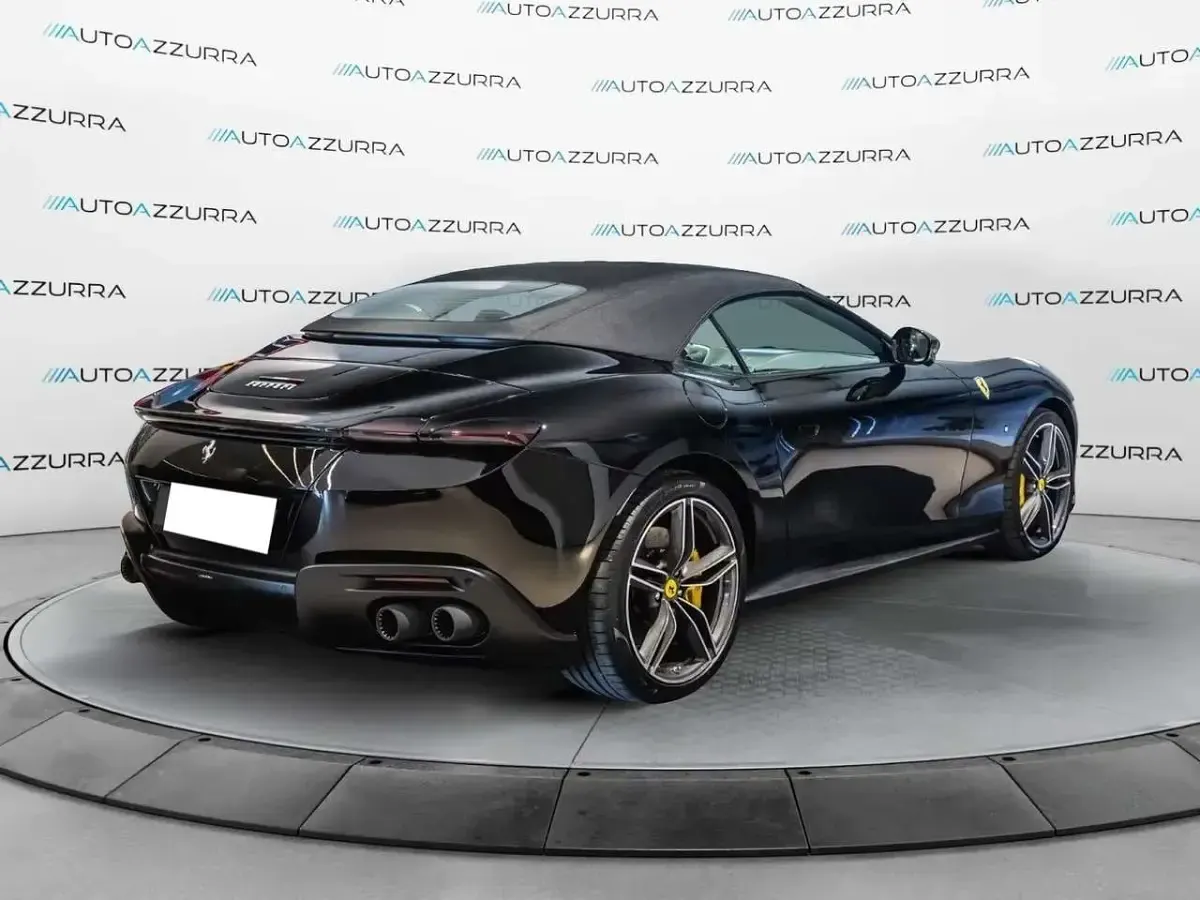 Usata Ferrari Roma 620 CV (456 kW) 2025 Nero Cabrio