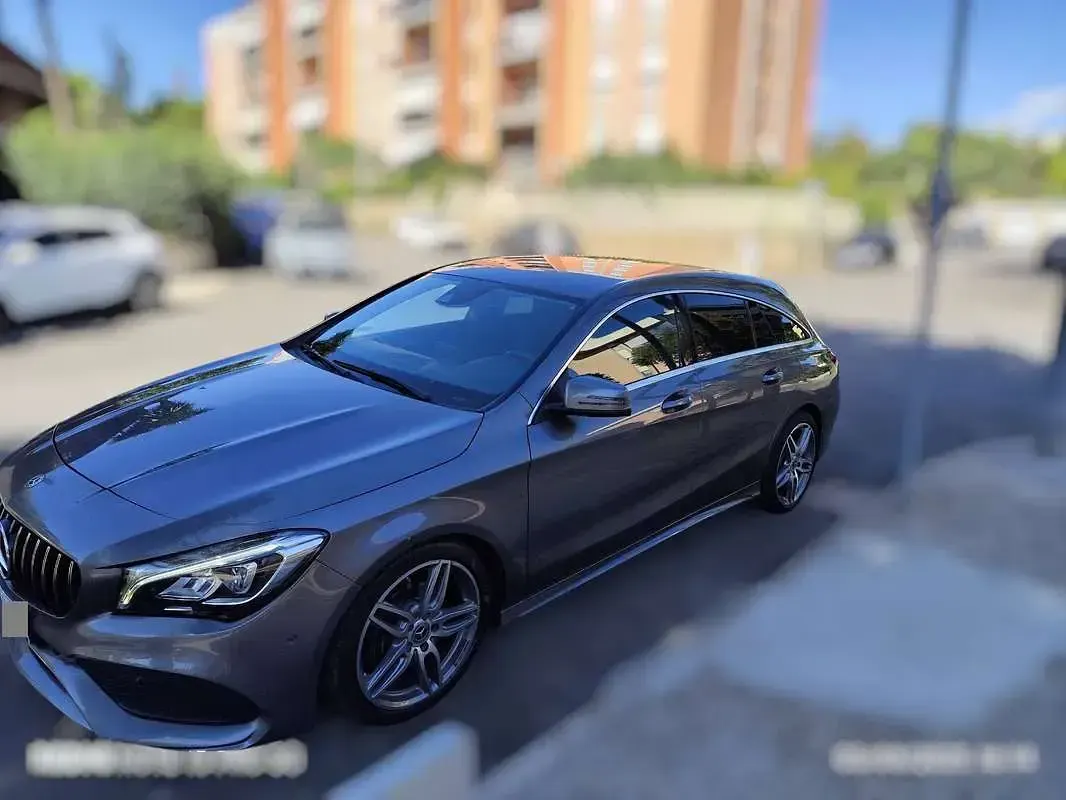 Usata Mercedes CLA200 Shooting Brake 136 CV (100 kW) 2019 Grigio Station wagon