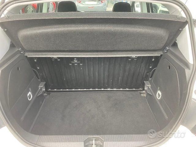 Usata Opel Corsa Cosmo 70 CV (51 kW) 2016 Bianco Utilitaria