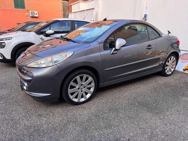 Grigio Usata 2008 Peugeot 207 CC Cabrio | 2900 € (Super prezzo) - Immagine 1/4