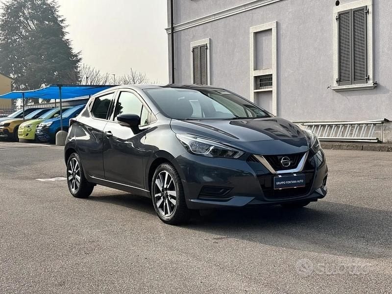 Usata Nissan Micra Visia 71 CV (52 kW) 2017 Grigio Utilitaria