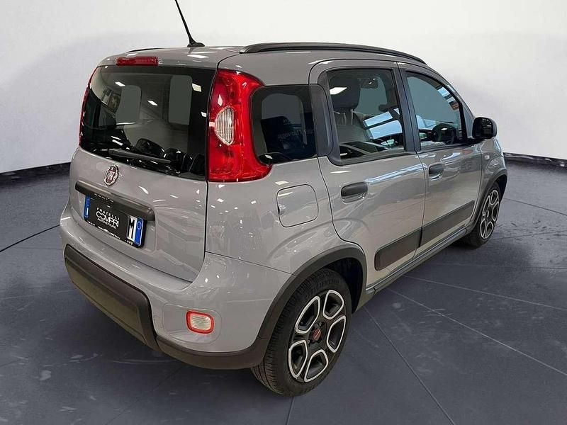Usata Fiat Panda City Life 69 CV (50 kW) 2021 Grigio moda Utilitaria