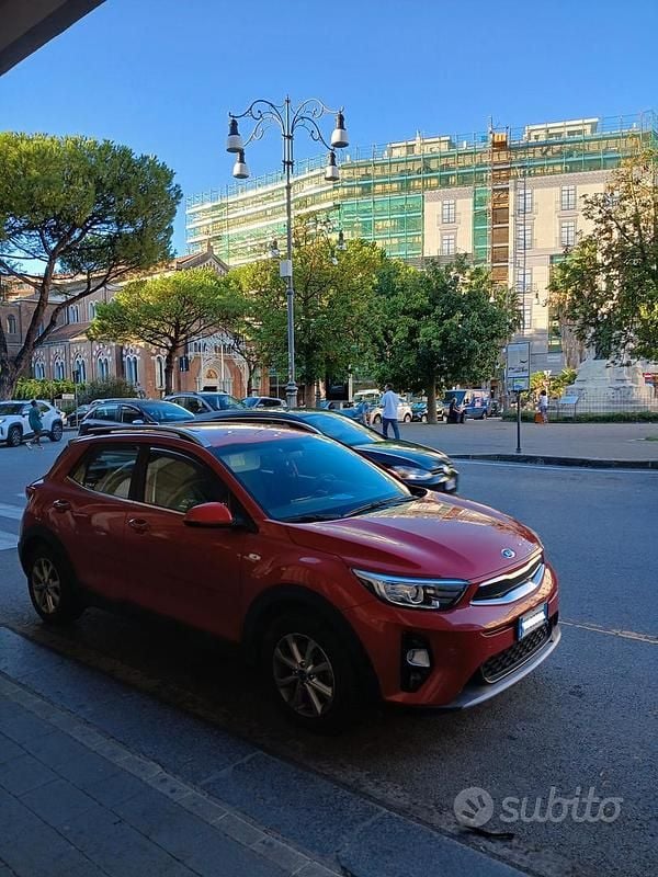 Occasion Kia Stonic 100 ch (73 kW) 2019 Rouge SUV