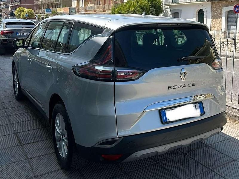 Usata Renault Espace Business 160 CV (117 kW) 2019 Grigio Monovolume