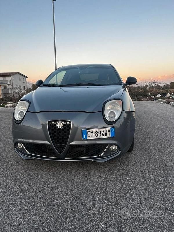Usata Alfa Romeo MiTo 95 CV (69 kW) 2011 Grigio Utilitaria