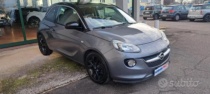 Usata Opel Adam Slam 87 CV (63 kW) 2017 Grigio Utilitaria