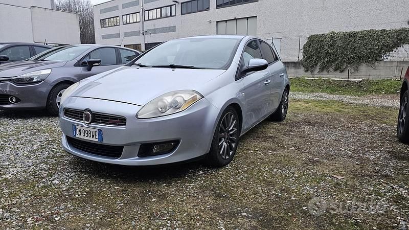 Usata Fiat Bravo Emotion 105 CV (77 kW) 2008 Grigio Utilitaria