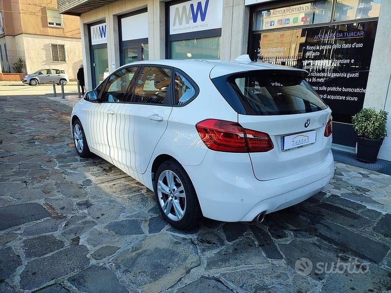 Usata BMW 218 Active Tourer Comfort Edition 140 CV (102 kW) 2020 Bianco Monovolume