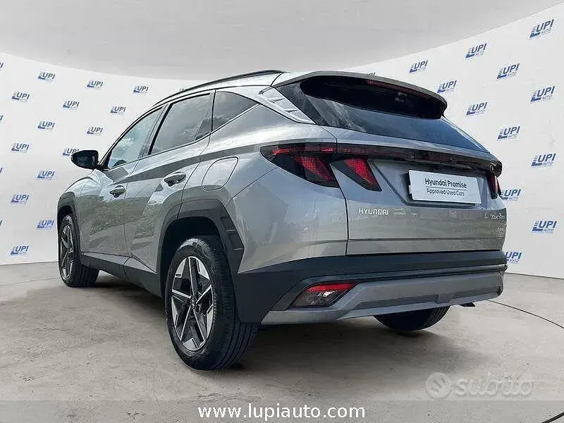 Nuova Hyundai Tucson 239 CV (175 kW) 2026 Grigio SUV