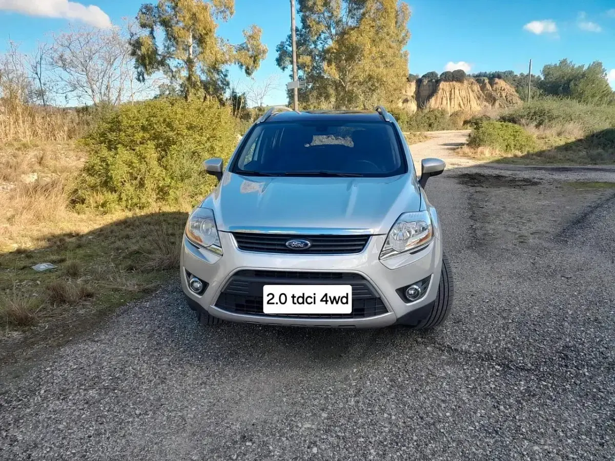 Usata Ford Kuga Titanium 140 CV (102 kW) 2010 Argento SUV