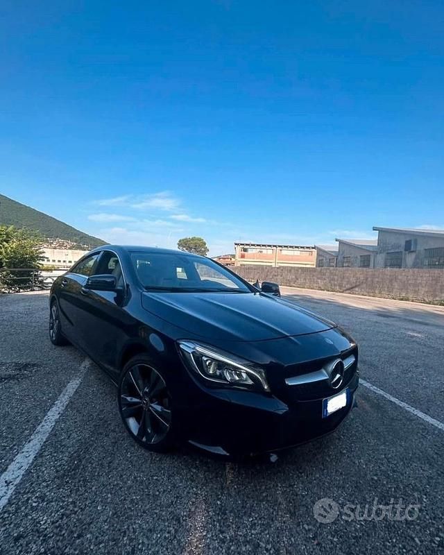 Usata Mercedes CLA200 136 CV (100 kW) 2018 Berlina