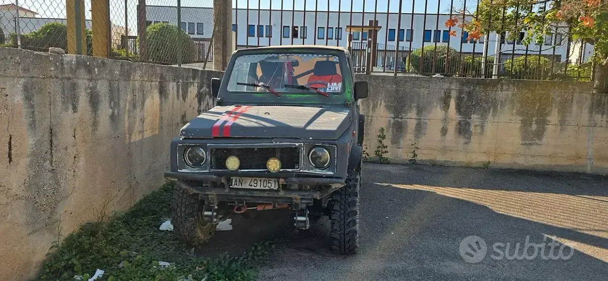 Usata Suzuki Samurai 1989 Grigio SUV