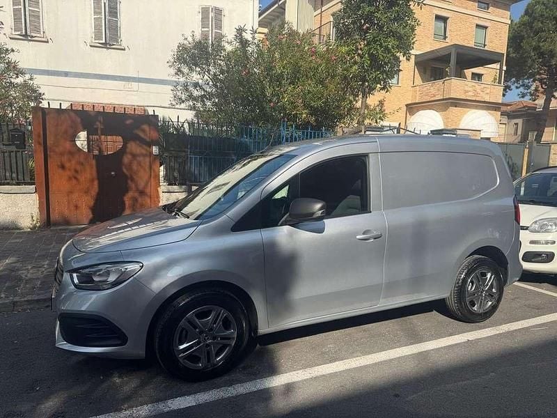 Usata Mercedes Citan 112 116 CV (85 kW) 2024 Grigio Station wagon