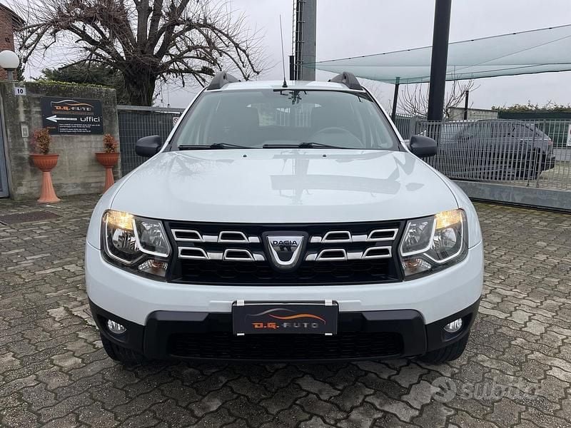Usata Dacia Duster 110 CV (80 kW) 2014 Bianco SUV