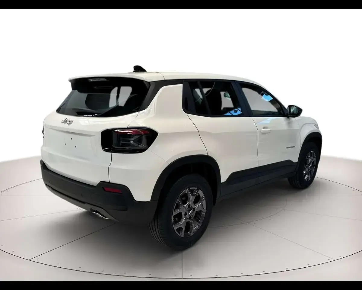 Usata Jeep Avenger Longitude 101 CV (74 kW) 2024 Snow SUV