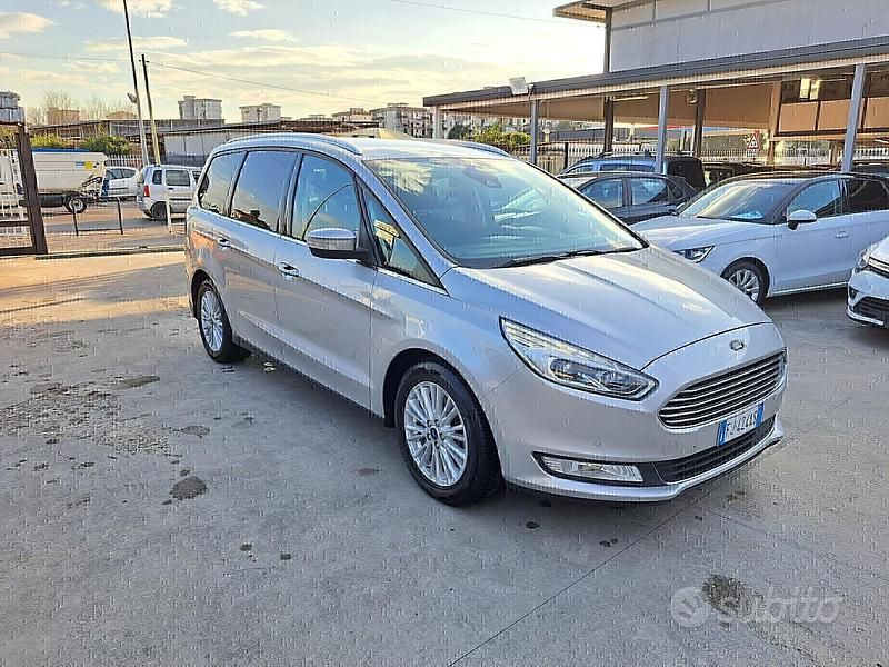 Usata Ford Galaxy Titanium 150 CV (110 kW) 2017 Grigio Monovolume
