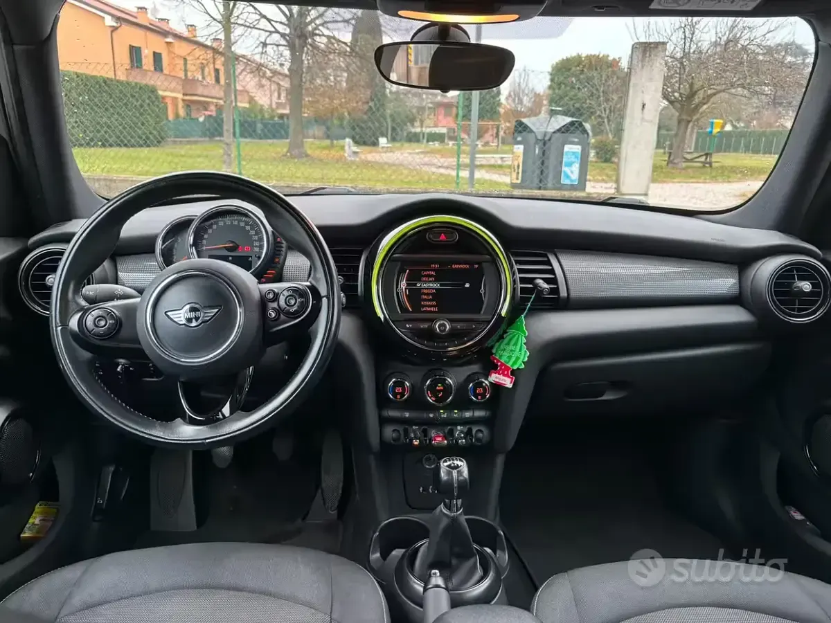Usata Mini Cooper D 116 CV (85 kW) 2015 Utilitaria