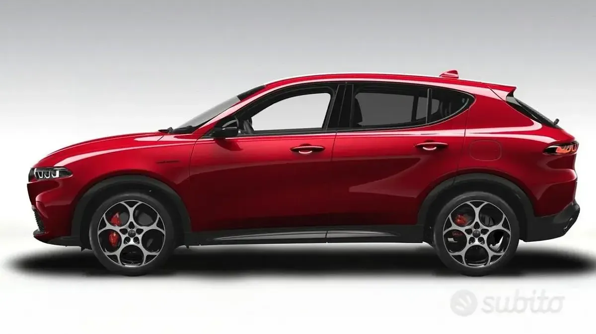 Usata Alfa Romeo Tonale 179 CV (131 kW) 2023 Grigio SUV