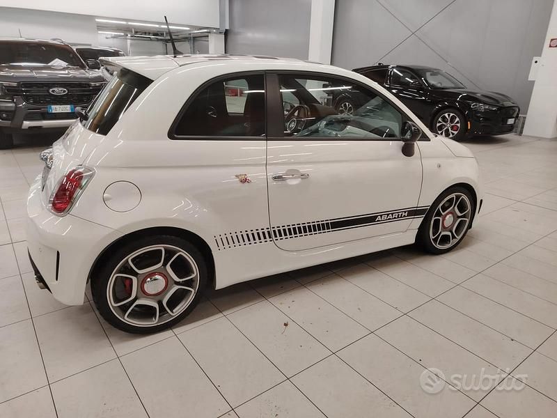 Usata Abarth 500 135 CV (99 kW) 2014 Bianco Berlina