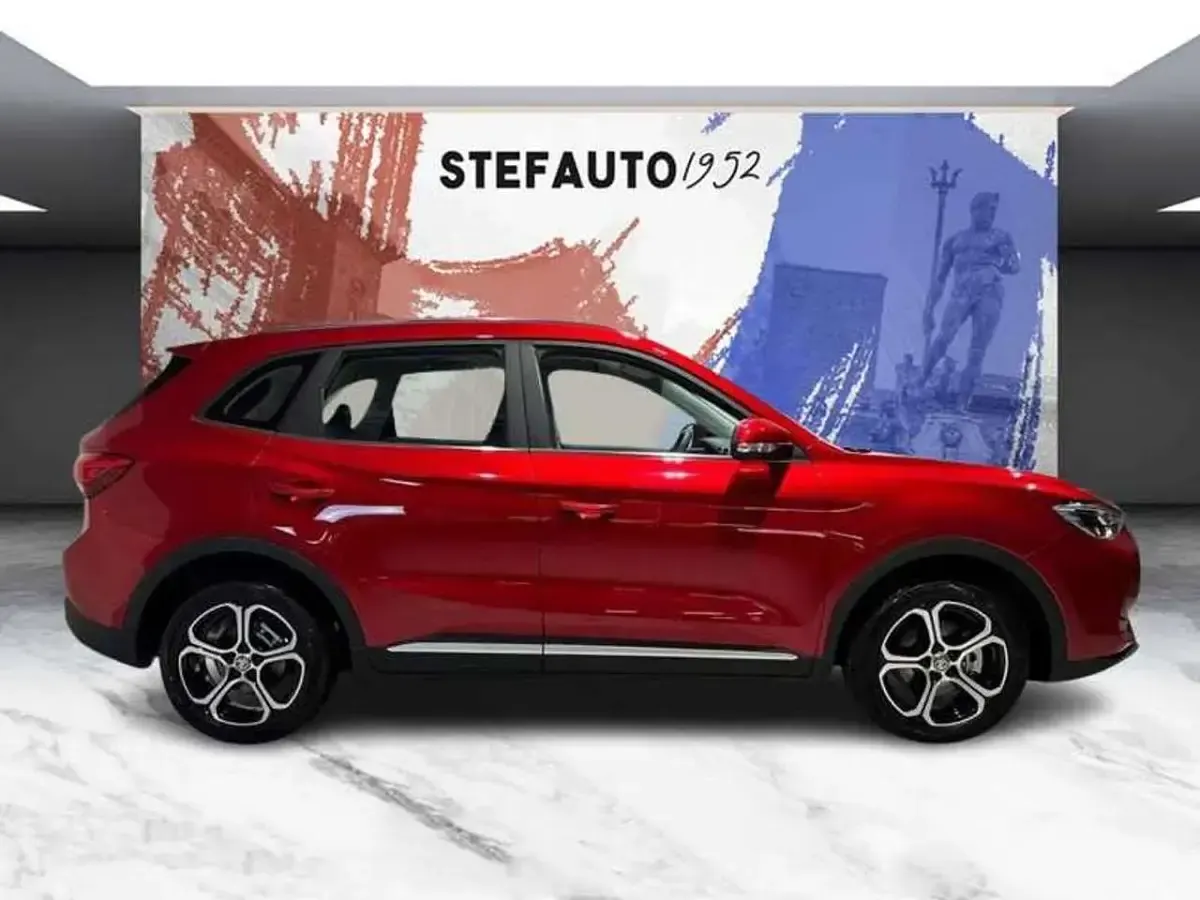 Nuova MG ZS Comfort 102 CV (75 kW) 2026 Diamond red SUV