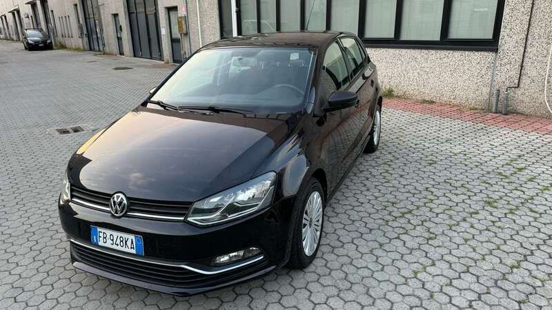 Usata VW Polo Comfortline 75 CV (55 kW) 2015 Nero Berlina
