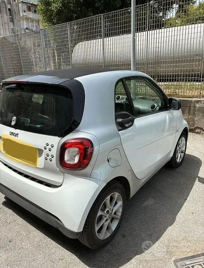 Usata Smart ForTwo Electric Drive 41 kW (56 CV) 2021 Bianco Berlina